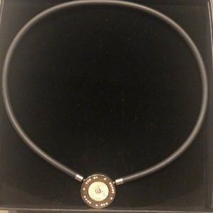Jewelry - RARE Pendant Pendant Necklace πβ¦οΈπ Jewelry - RARE Pendant Pendant Necklace πβ¦οΈπ